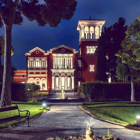 Mercure Romanazzi Carducci Hotel