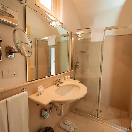 Mercure Romanazzi Carducci Bari