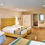 Mercure Romanazzi Carducci باري