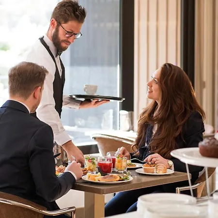 Mercure Romanazzi Carducci Hotel Bari