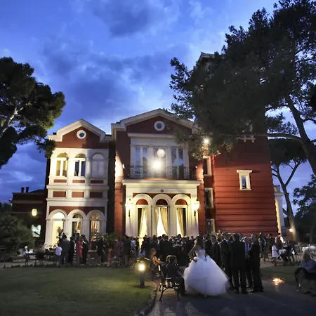 Mercure Romanazzi Carducci 4* Bari