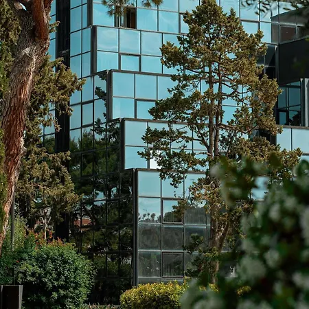 Mercure Romanazzi Carducci 4* Bari