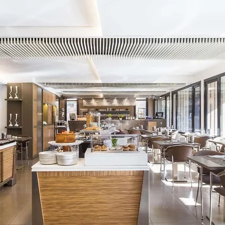 Hotel Mercure Romanazzi Carducci 4*