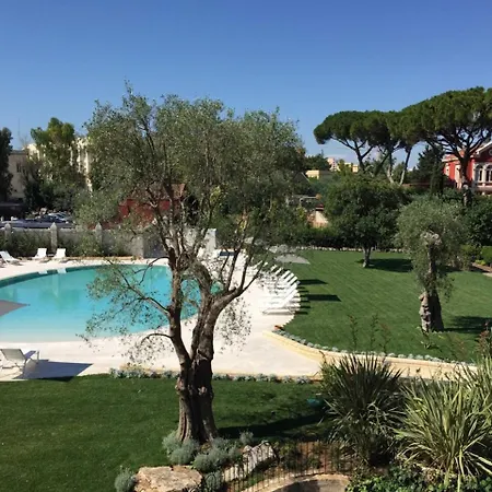 Mercure Romanazzi Carducci Hotel 4*