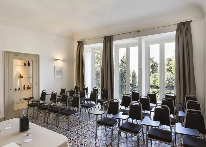 Mercure Romanazzi Carducci 4* Bari