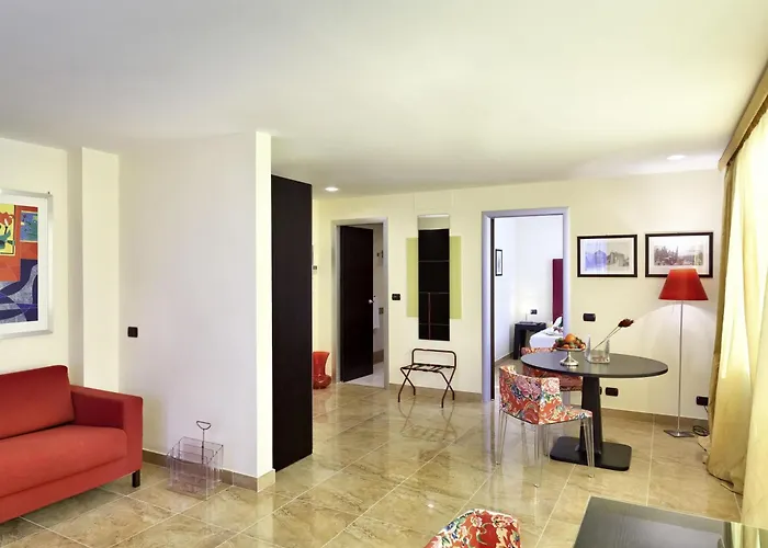 Hotel Mercure Romanazzi Carducci 4*